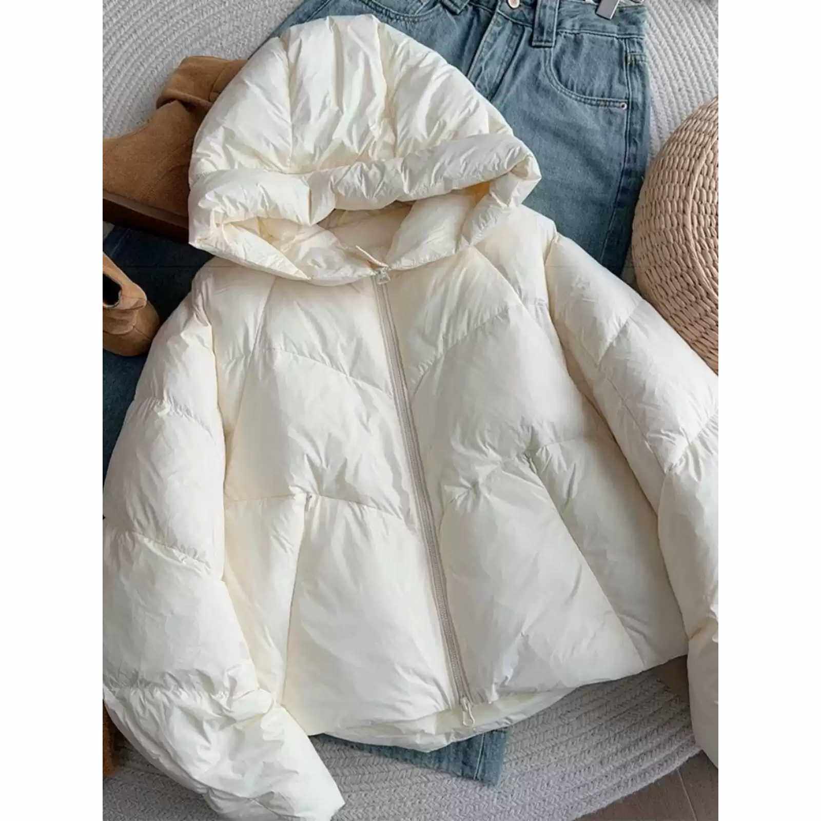 2026年新款冬季时尚简约短款棉服女时尚洋气宽松加厚保暖厚款女士