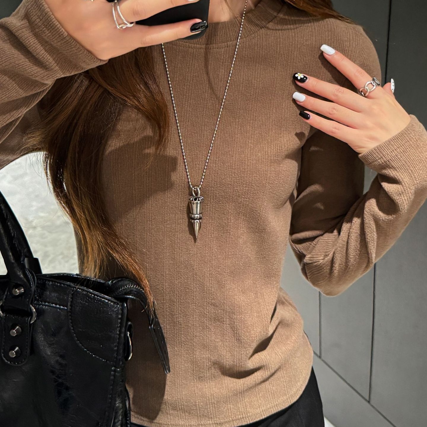 严选秋冬美拉德打底衫女高级感圆领磨毛长袖t恤修身显瘦内搭上衣