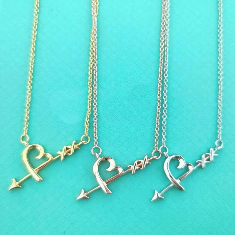 时尚简约百搭穿心锁骨七夕节爱心