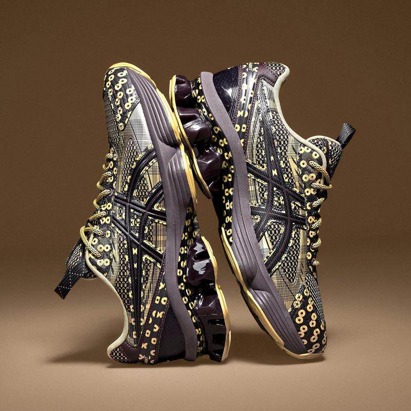 代购ASICS US7-S GEL-KINETIC FLUENT亚瑟士复古圆圈印花男女跑鞋