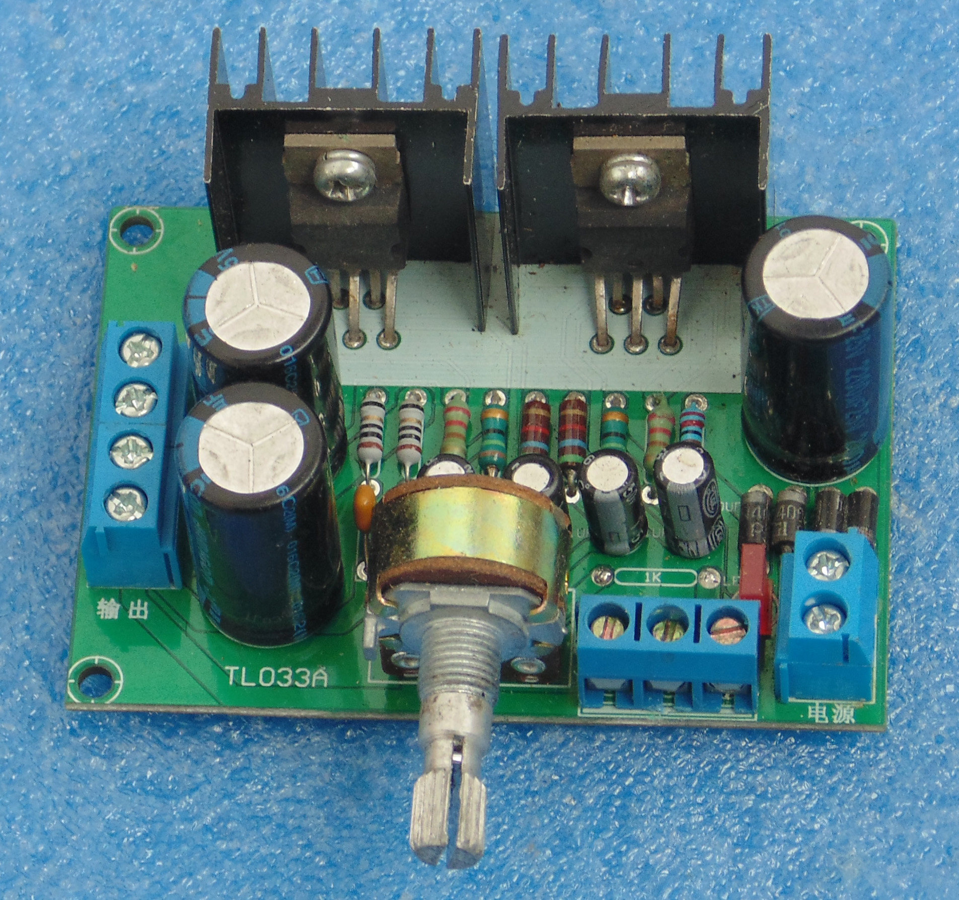 单电源供电12V 进口拆机IC TDA2003  2.0双声道，立体声功放板