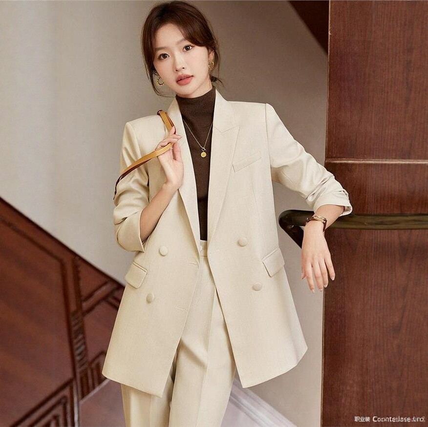 高端米白色西装外套女2026春秋宽松气质女神范休闲职业套装工作服