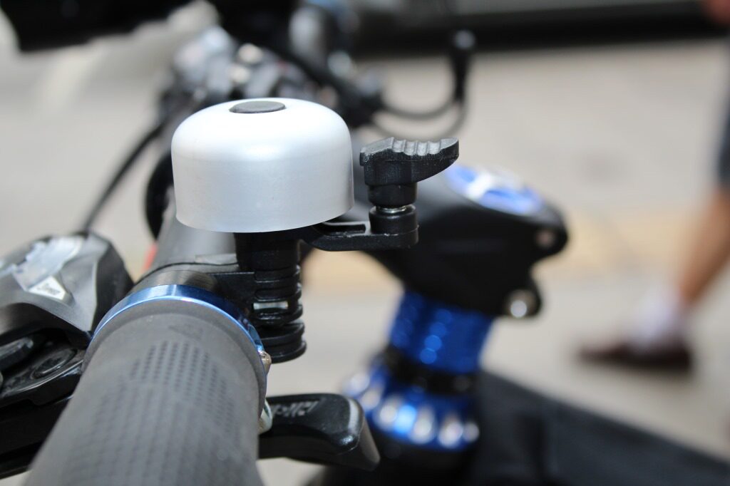 Avertisseur de vélo sonnerie commune - Ref 1454792 Image 3