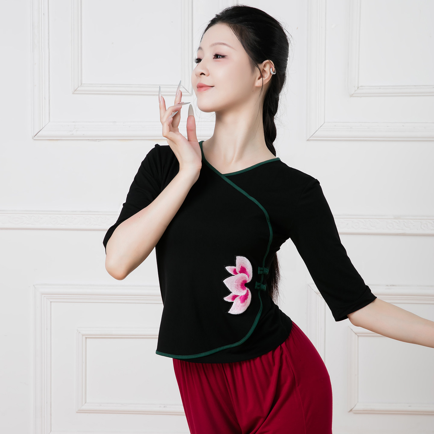 荷花撞色布贴国风舞蹈上衣成人古典舞练功服民族广场舞舞台演出服