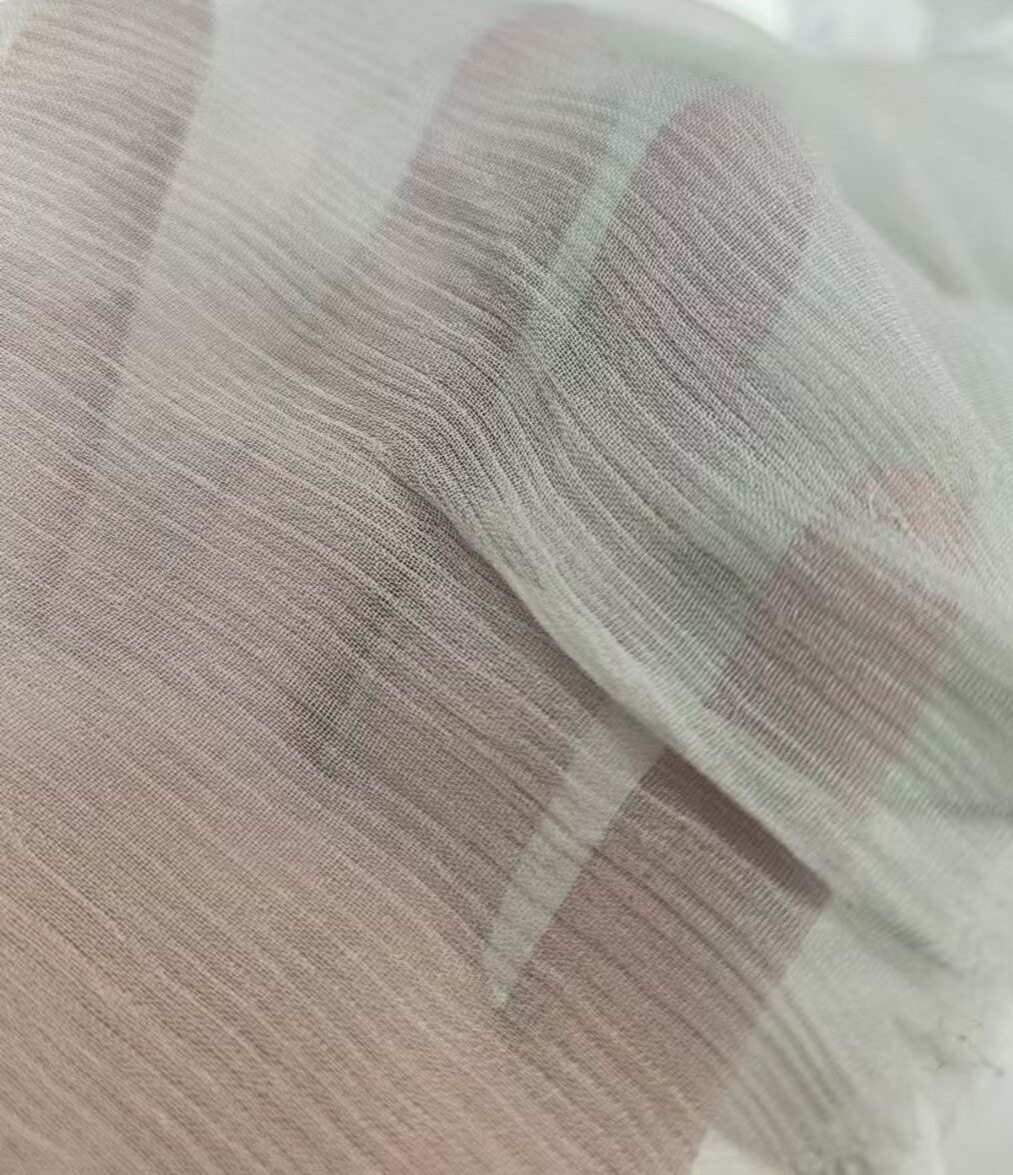 S713#100%人丝顺纡绉布料夏季薄款连衣裙子套装衬衫面料55g/㎡