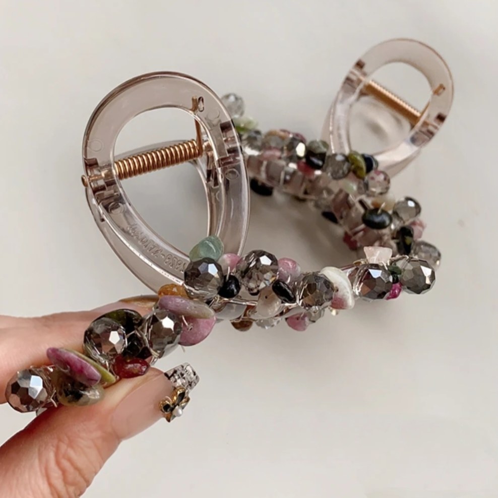 新款彩色水晶抓夹女后脑勺盘发夹子头饰高级感鲨鱼夹子发卡发饰女,饰品/流行首饰/时尚饰品新,发饰,淘宝优惠券,粉丝福利购,淘宝优惠卷