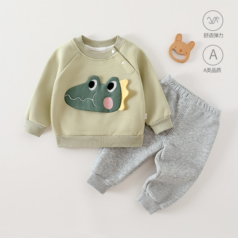 新生婴儿衣服秋冬卫衣套装休闲满月宝宝薄棉衣无骨外出服春秋恐龙