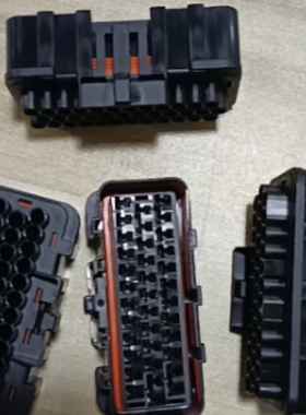 泰科进口汽车连接器344111-1 原装现货