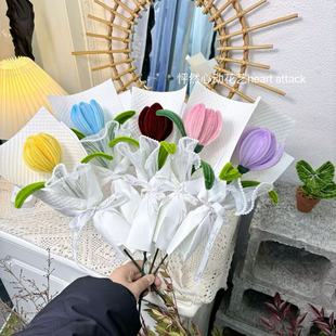 单支郁金香百合玫瑰扭扭棒花束成品花创意精致伴手礼花三八节礼物