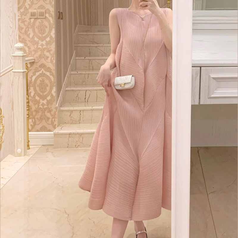 高端孕妇装无袖背心连衣裙过膝仙女裙夏季减龄气质孕妇连衣裙粉色