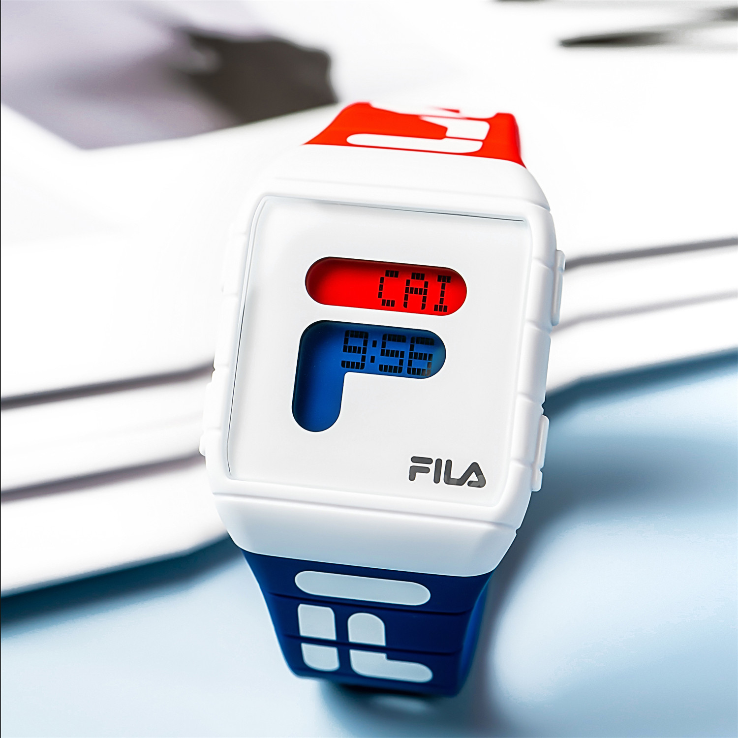 fila斐乐手表女新款电子表裴乐硅胶果冻表学生情侣表正品男士105