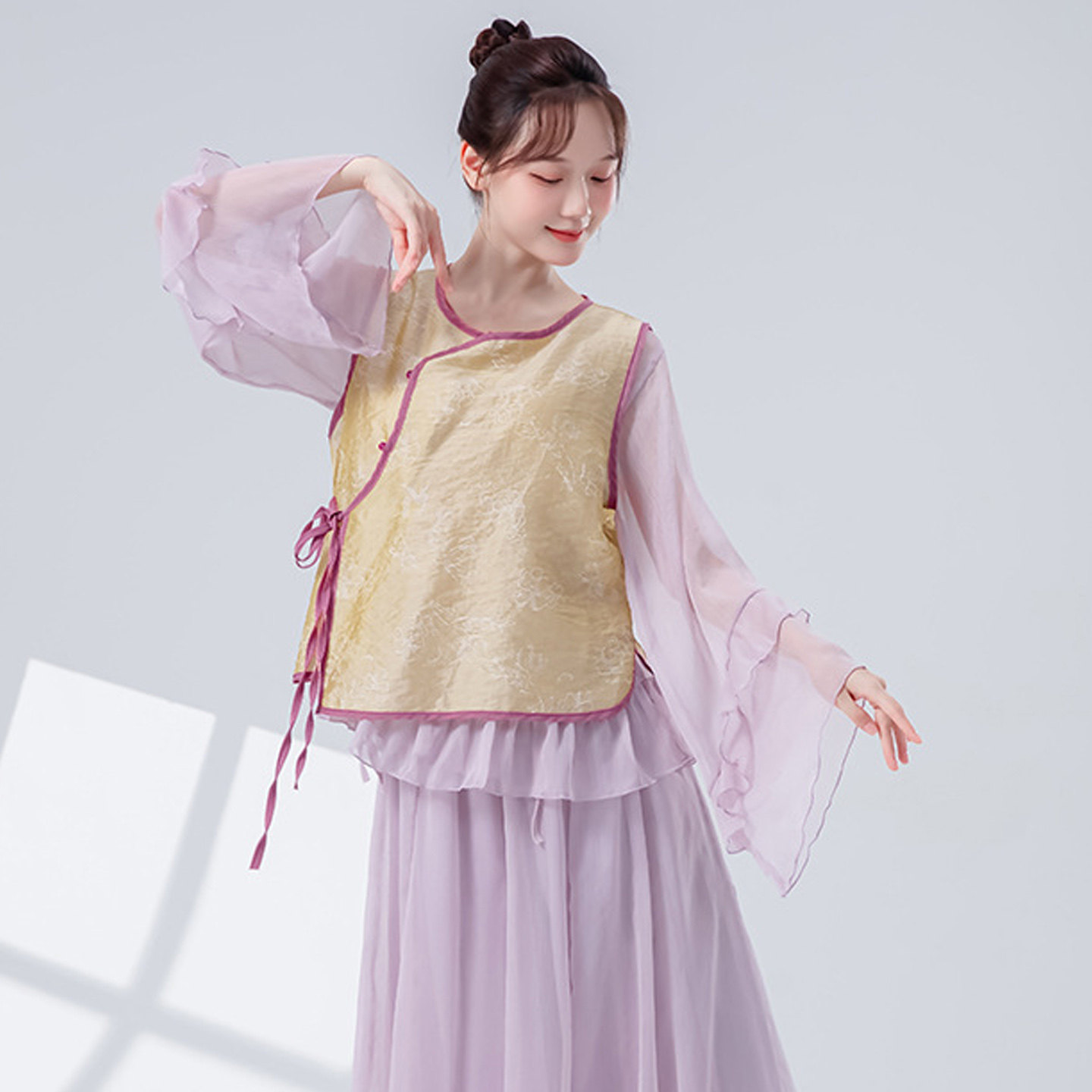 古典舞身韵练功服套装女新款中国风民族舞演出服撞色提花马甲上衣,运动/瑜伽/健身/球迷用品,古典舞服,淘宝优惠券,粉丝福利购,淘宝优惠卷