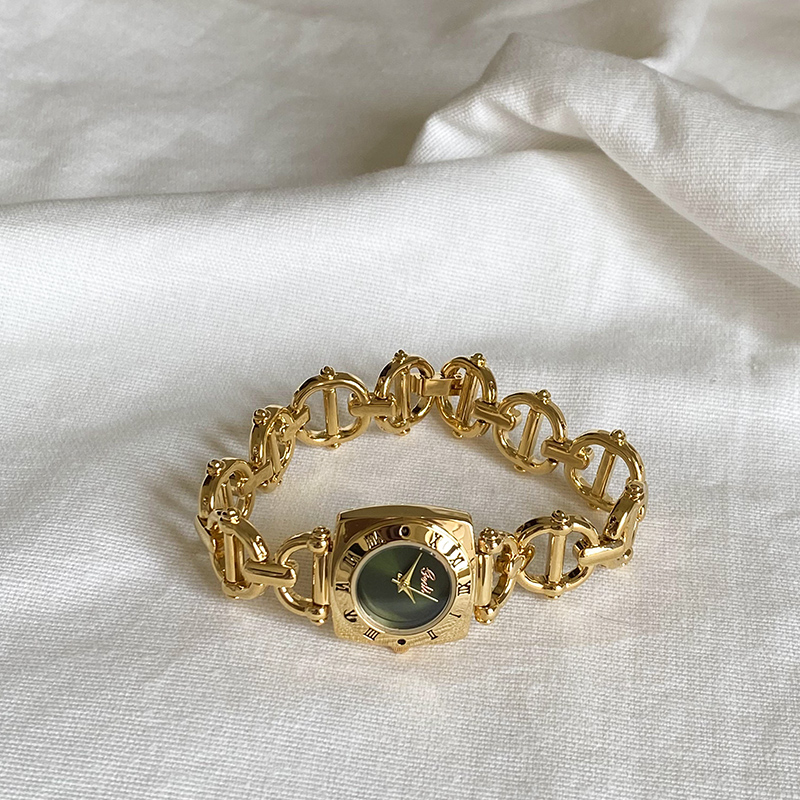 纵里气质手链手表女时尚