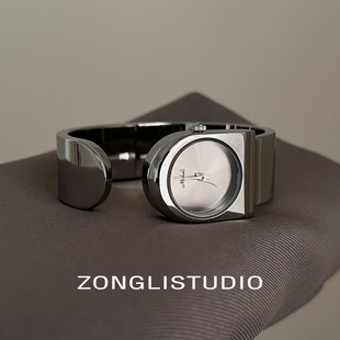 纵里M51极简方形手镯式 手表女士高级感金属复古小圆表潮流腕表