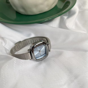 纵里 方形手表女百搭小表盘气质石英复古休闲轻奢高级感 简约时尚