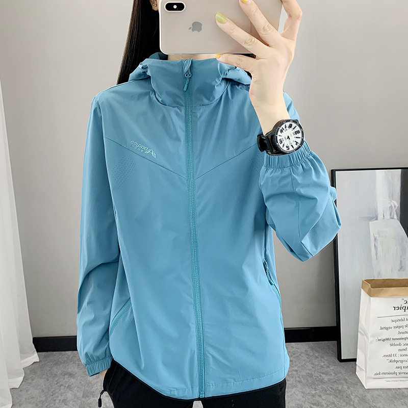 春秋季单层网衬冲锋衣女防风防水户外跑步时尚百搭登山服运动外套