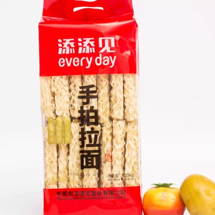 手拍拉面1.25kg非油炸方便面块面饼麻辣烫面手工宽面面条粗面