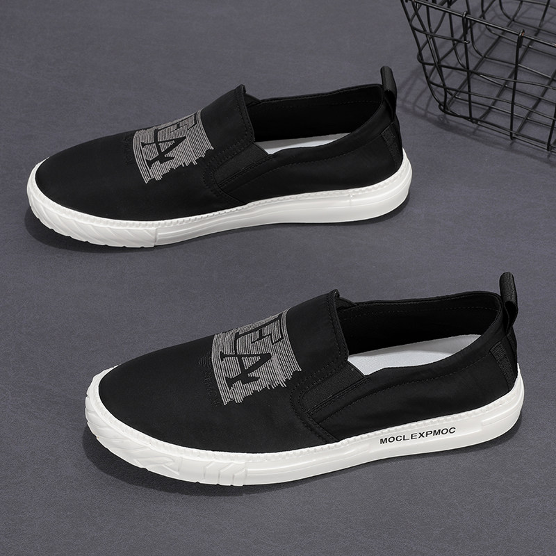 春秋款男鞋一脚蹬新款低帮懒人休闲布鞋男士透气潮流轻便软底板鞋