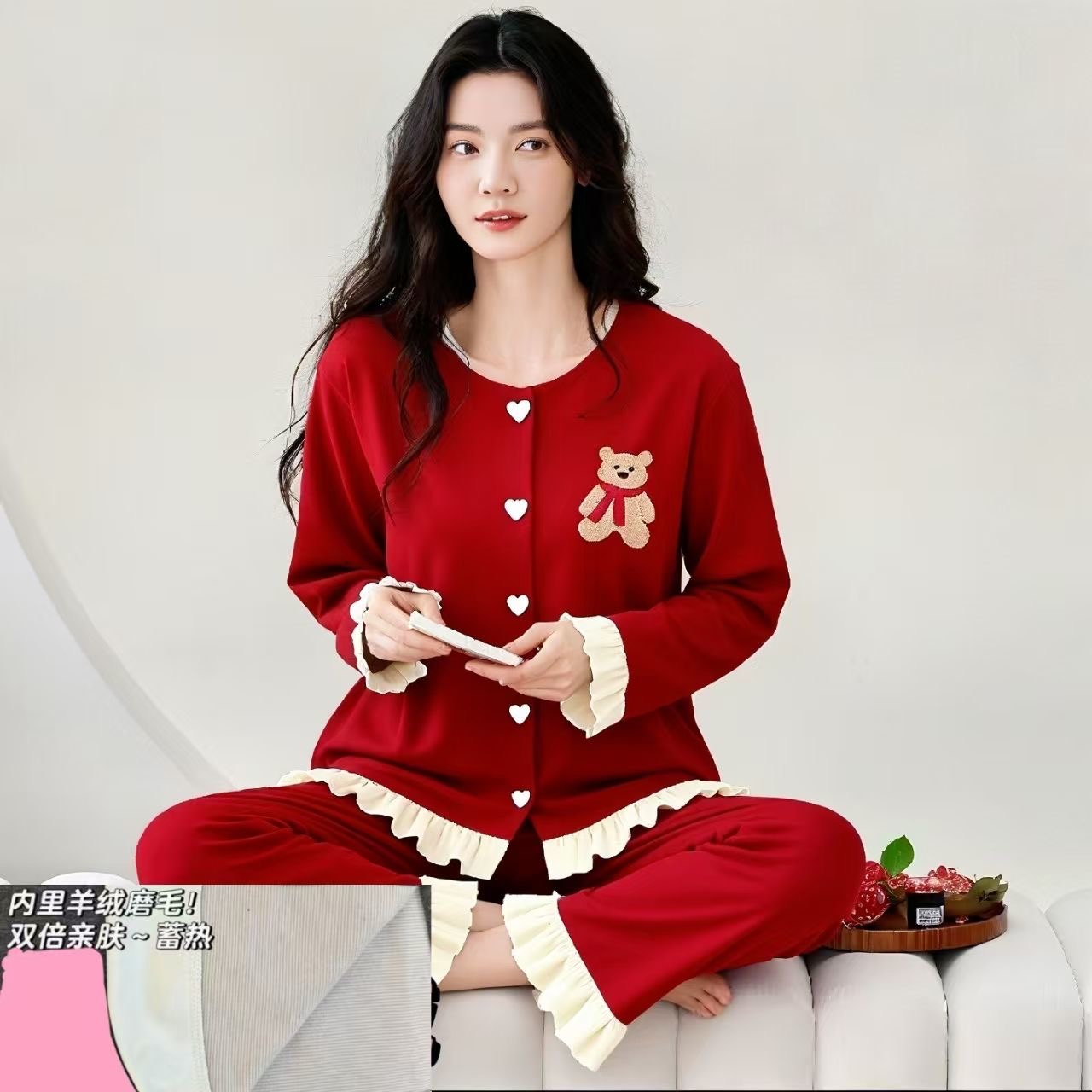 围巾小狗秋冬新款羊绒带胸垫女款长袖加厚保暖睡衣套装宽松家居服