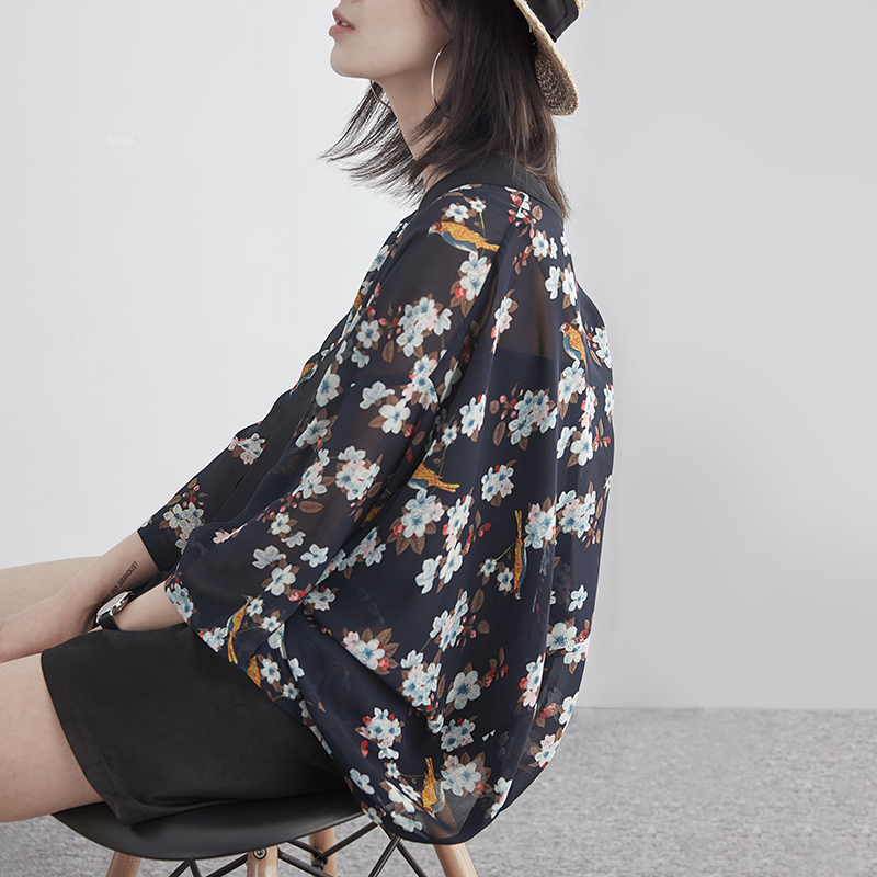 秋冬蕾丝打底衫女长袖性感V领上衣黑色修身勾