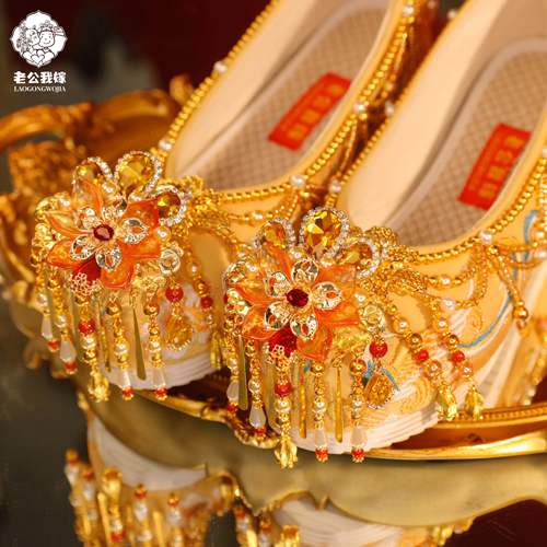金枝玉叶 中式秀禾婚鞋金色新娘鞋婚鞋增高凤凰刺绣平底汉服婚鞋