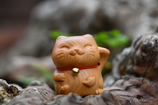 崖柏木雕招财猫木质小摆件创意桌面小猫装饰手把件可爱猫咪工艺品