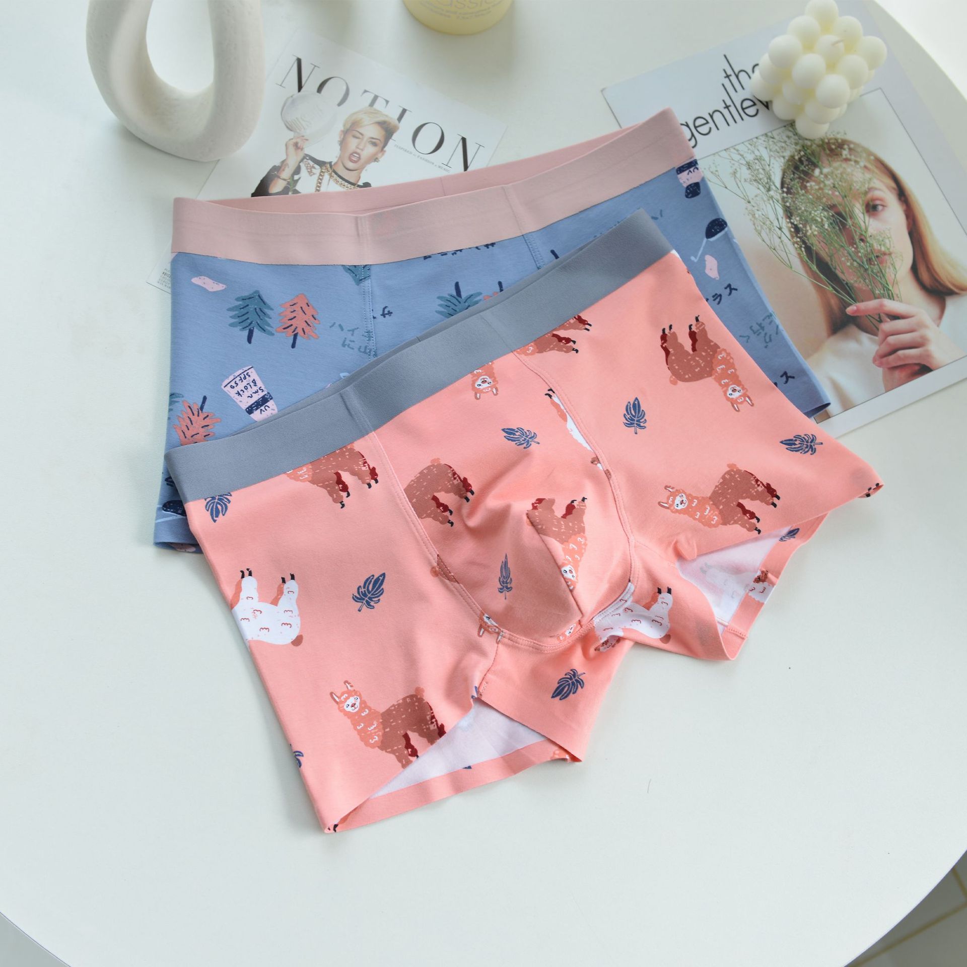 单条草莓粉色卡哇伊青年男士内裤