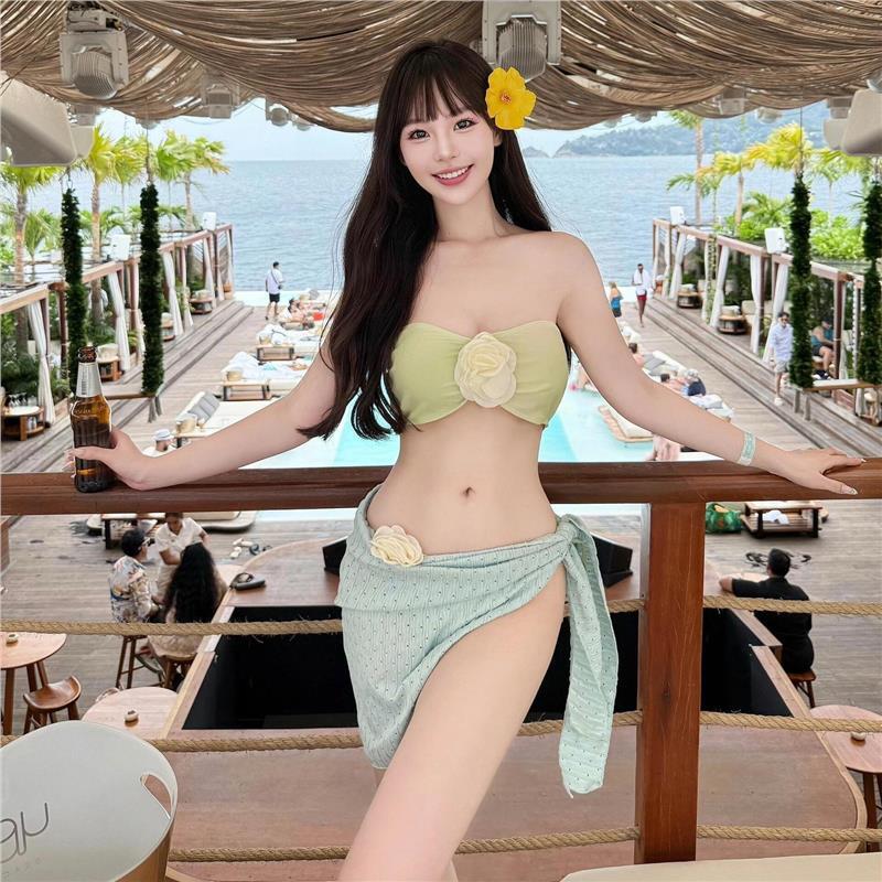新款ins博主同款性感抹胸比基尼分体裙式三件套纯欲泳衣海岛度假