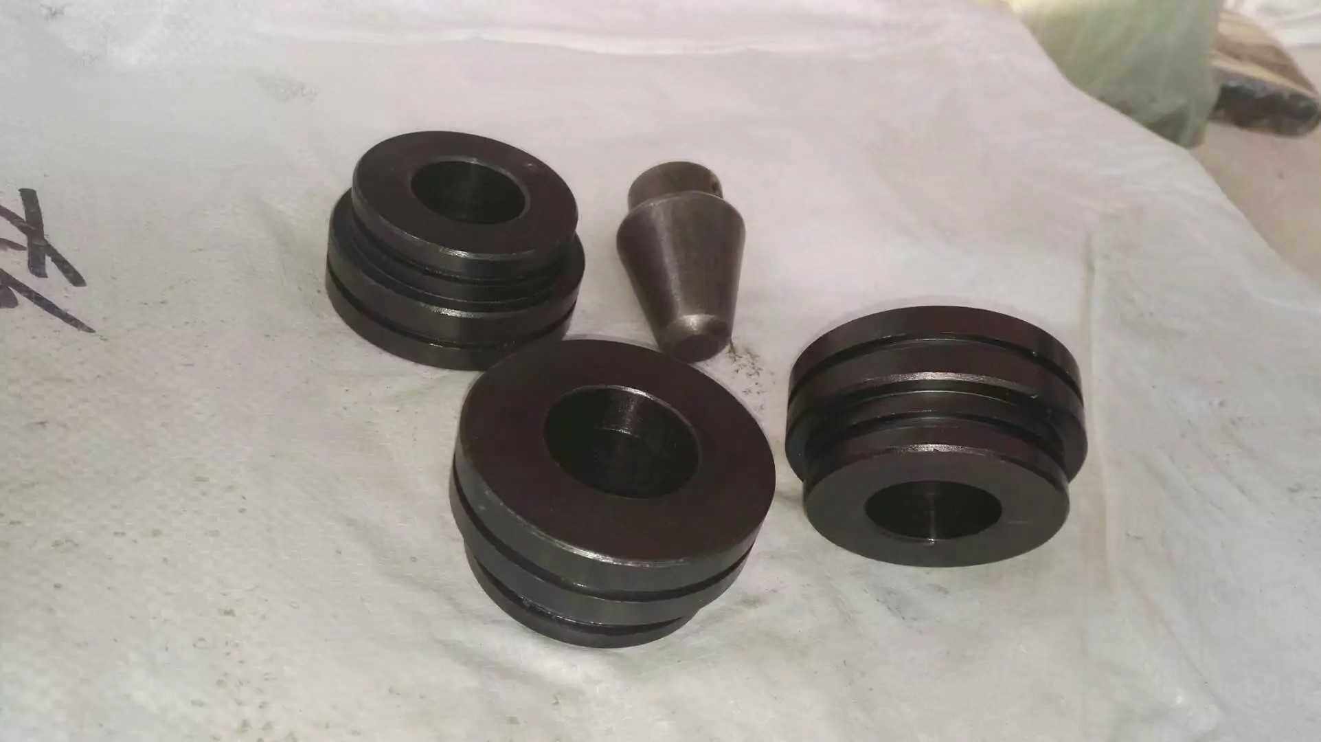 250泥浆泵三通阀配件注浆泵