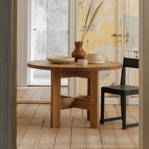 设计师款侘寂风中古风实木圆桌