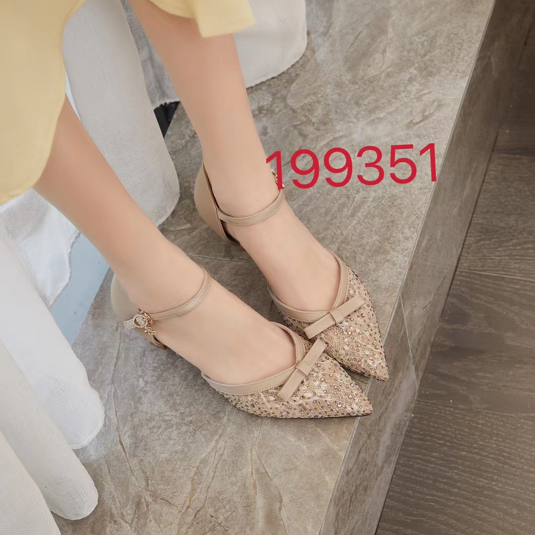 包邮安嘉莉新款尖头网纱奢华水钻时尚百搭性感舒适大气上档次女鞋