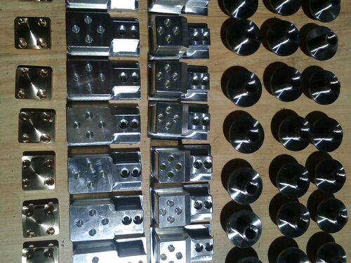 机械加工  CNC数控车床   普通车床 加工中心 电脑锣 机加工 五金