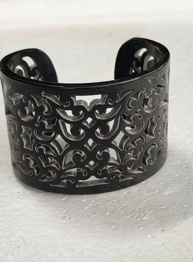 黑色天然牛角手镯镂空雕刻腕饰