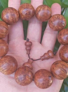 正宗缅甸花梨樱瘤疤手串收藏品
