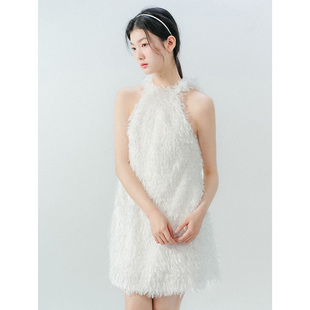 水晶毛绒挂脖连衣裙 光羽 blushwhite bridal