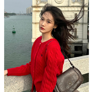 明款战复加厚红织花衫本命外套星同新年袍古色毛衣女针麻开年上潮