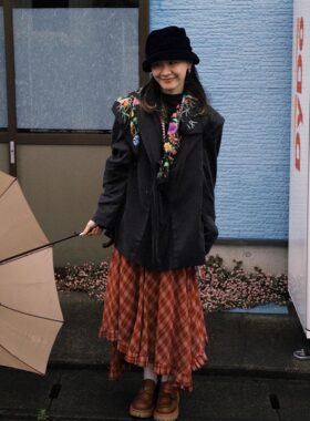 新款金靖同款复古红色格纹裙子2025夏季新款不规则下摆半身裙