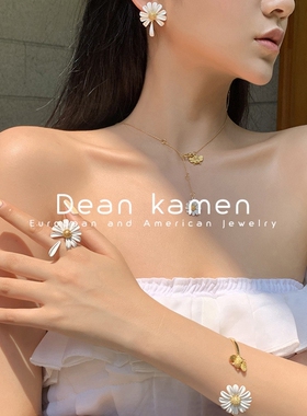 法式白花耳环小雏菊耳钉2020年新款潮甜美Daisy necklace girl