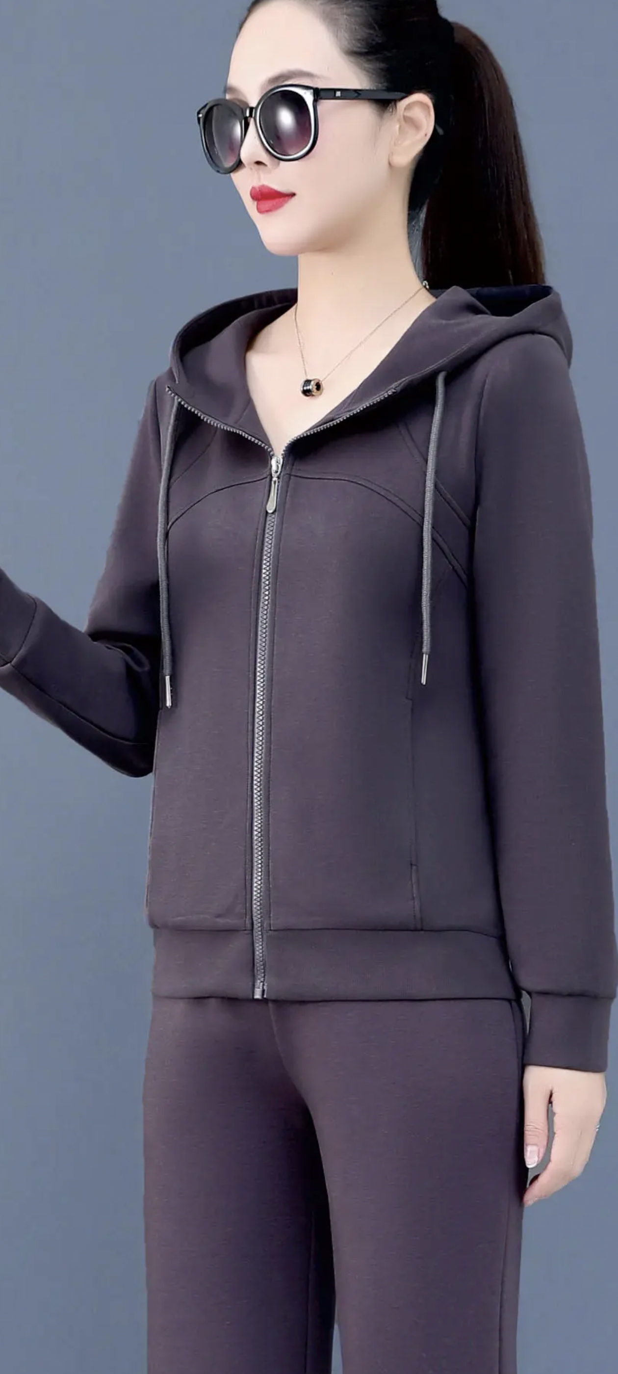 云粤祺2025年新款外套女春季时尚洋气连帽跑步大码上衣减龄运动服