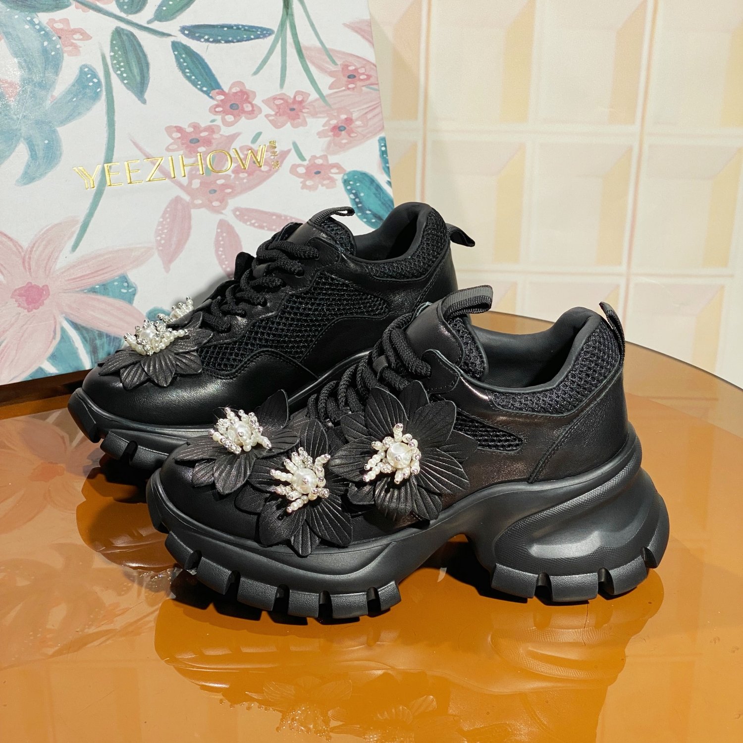 5857黑色/小牛皮断码清仓撤柜黑花朵装饰老爹鞋女网面透气运动鞋