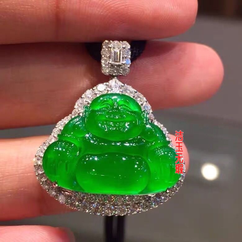 翡翠色冰种帝王阳绿翡翠色佛公吊坠毛衣链高端珠宝礼品