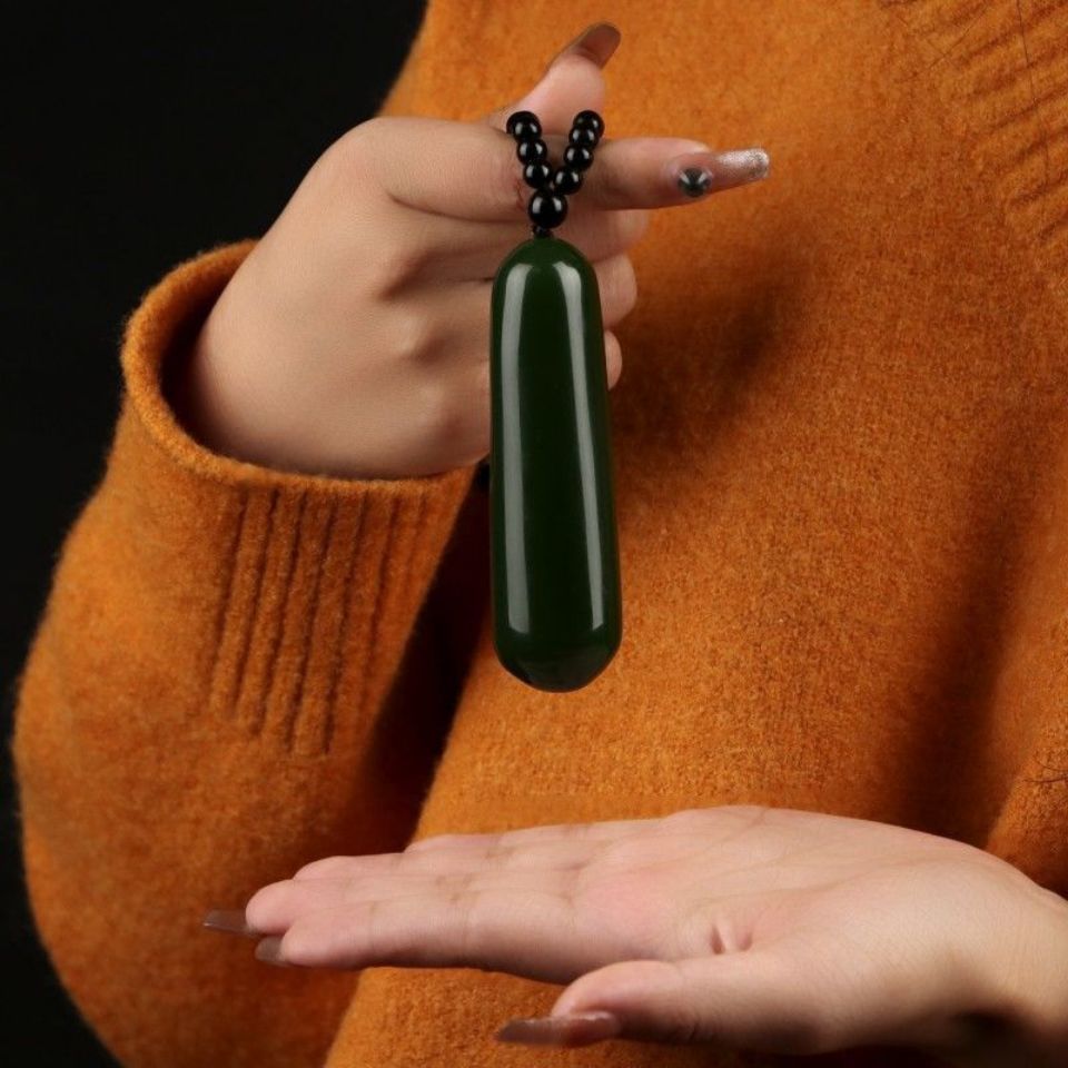 新疆和田玉碧玉手把件男女款碧玉菠菜绿祖母绿色玉石手把玩件