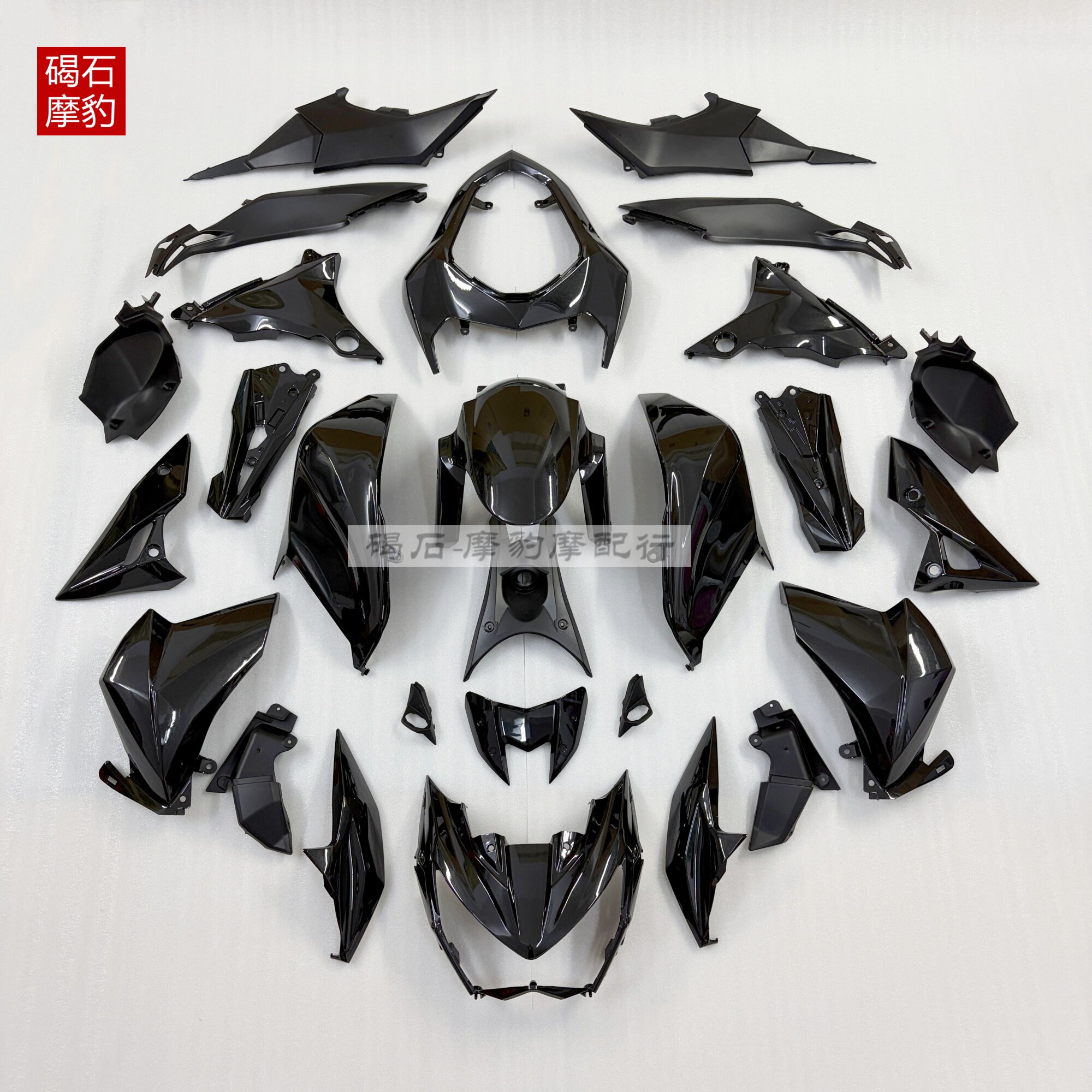 适用川崎Z800全车外壳侧护板件