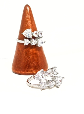 原创设计钛钢不掉色爱心爆闪小众设计感高级轻奢《开口可调节》