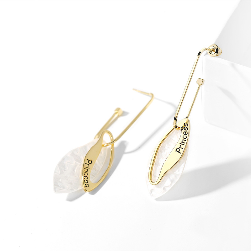 925银气质时尚感叶片耳环女2025新款潮优雅简约耳饰