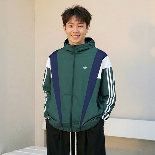 优购adidas阿迪达斯三叶草男子运动休闲连帽夹克外套KS3553