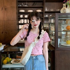 Real price, versatile round collar, small cherry with Auricularia auricula, short T