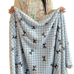 珊瑚绒毛毯子毛巾被办公室午睡沙发毯学生午休空调毯盖毯披肩冬季