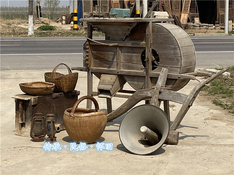 民俗怀旧老物件农村生活农耕文化旧货铡草刀风车农具木桶马灯暖瓶