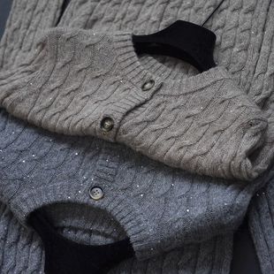 法柜篙阶细闪重工拼纱亮片麻花！修身显瘦圆领针织开衫毛衣女